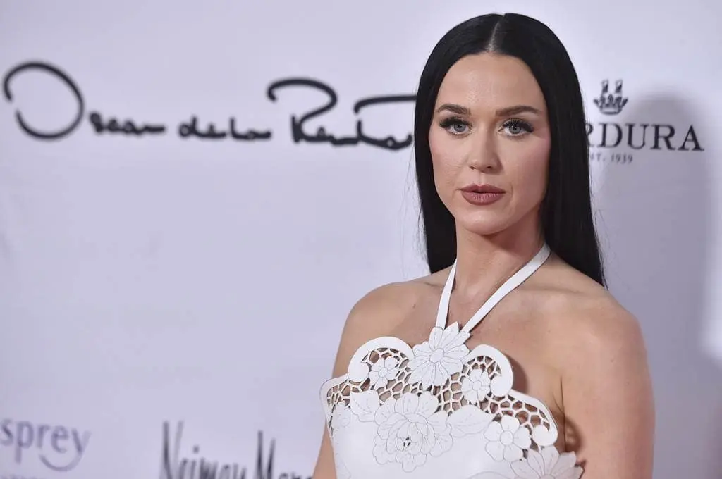 Katy Perry se muestra vulnerable tras ruptura con Orlando Bloom