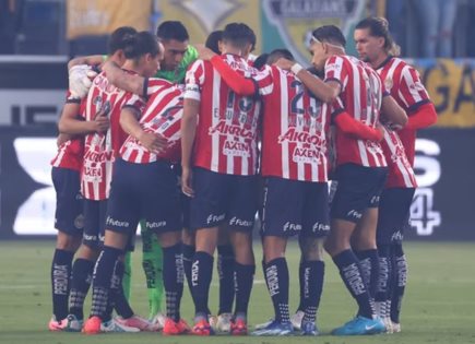 Chivas: Lesiones, bajo rendimiento y posibles traspasos