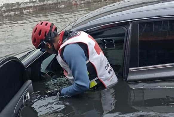 Operativo de Cruz Roja en Chalco para damnificados por inundaciones Operativo de Cruz Roja en Chalco para damnificados por inundaciones
