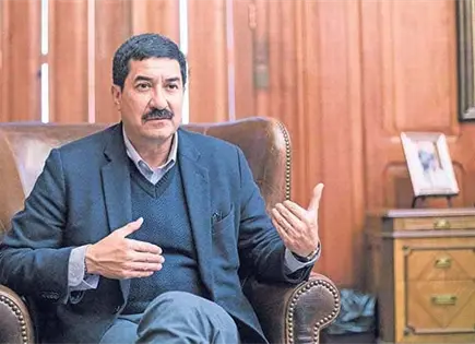 Javier Corral desiste impugnación contra Maru Campos Javier Corral desiste impugnación contra Maru Campos