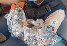 Emotivo parto en taxi de madre adolescente en Le&oacute;n, Gto