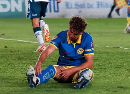 André Jardine confirma la baja de Igor Lichnovsky André Jardine confirma la baja de Igor Lichnovsky