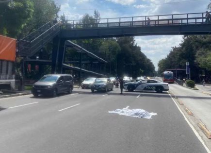 Trágico accidente de tráfico en Eje 4 Sur