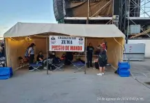 Alerta por casos de deshidrataci&oacute;n en asistentes al concierto de Kenia Oz