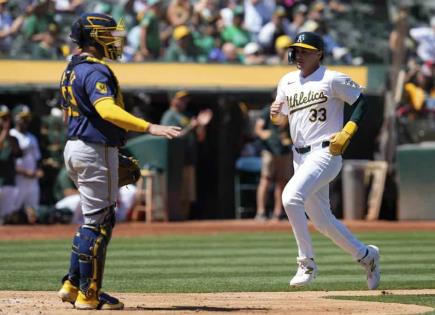 Triunfo de Oakland en el béisbol contra Milwaukee