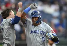 Salvador Pérez y Reales de Kansas City arrasan en doble cartelera contra Cleveland