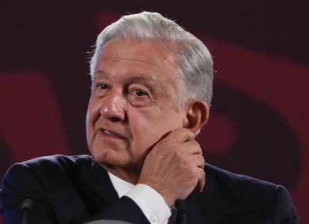 Critica AMLO que Claudio X. González siga coordinando al bloque conservador