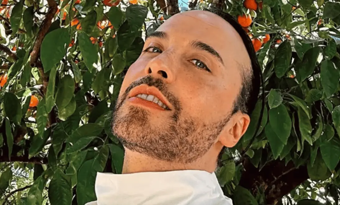 Apio Quijano de Kabah se Compromete con Juan Pa Serrano