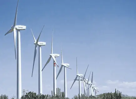 Empresas de energía eólica piden aprovechar inversiones para México