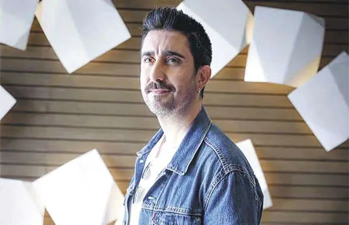 Álex Ubago recorrerá Europa, EEUU y Latinoamérica en gira especial