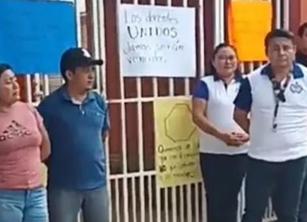 Conflicto en Escuela Primaria por Malos Manejos y Destitución de Directora