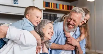 Tres fechas para honrar a los abuelos en M&eacute;xico