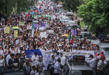 Los están engañando: AMLO a alumnos de Derecho de la UNAM