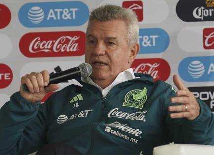 Aguirre visita Estadio Olímpico Universitario durante partido Pumas vs. Xolos