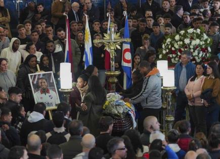 Despedida emotiva a Juan Izquierdo en Nacional de Montevideo