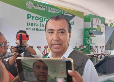 En análisis, prohibir celulares en secundarias y preparatorias: SEGE