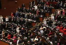 Javier Corral asume como senador en la 66 Legislatura