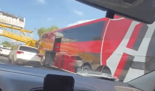 Rojinegros del Atlas: Incidente en Avenida Salvador Nava Martínez rumbo al Estadio Alfonso Lastras