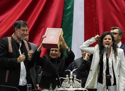 Entrega del 6to. Informe se convirtió en mitin político