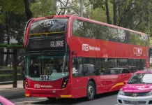 Accidente en Metrob&uacute;s con 3 personas lesionadas
