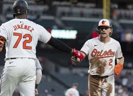 Orioles apalean a Medias Blancas