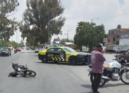 Motociclista lesionado tras derrapar frente al Tangamanga II