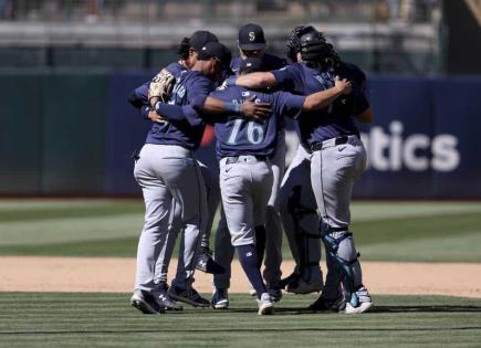 Triunfo de los Marineros de Seattle en juego contra los Atléticos de Oakland