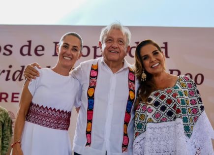 Acto Histórico: Entrega de Títulos de Propiedad en Quintana Roo