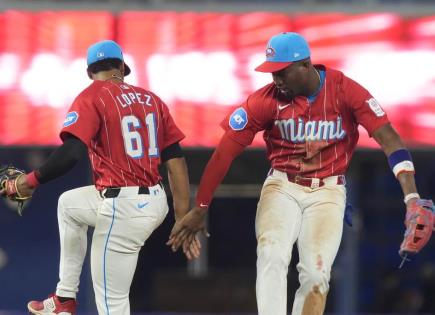 Emocionante victoria de los Marlins sobre los Filis en la MLB