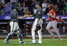 José Quintana y los Mets arrasan a los Rojos en Nueva York