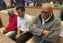 Hombres acusados de asesinar mujeres en Sud&aacute;frica
