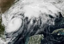 Impacto inminente de huracán en Luisiana por tormenta tropical Francine Impacto inminente de huracán en Luisiana por tormenta tropical Francine