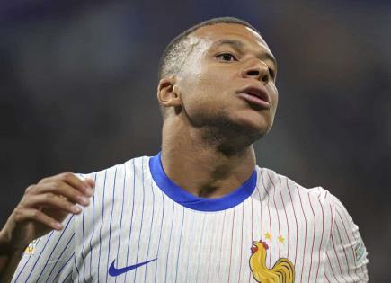 Liga francesa falla a favor de Mbappé en disputa de salarios