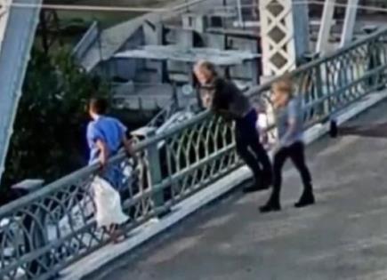 Video | Bon Jovi evita que mujer salte desde un puente en Nashville