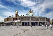 Llegan peregrinos a la Basílica de Guadalupe