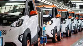 China reclama a México por aranceles a autos