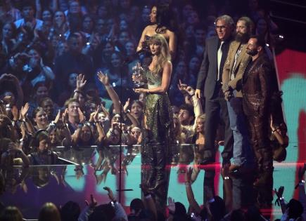 Taylor Swift triunfa en los MTV VMAs