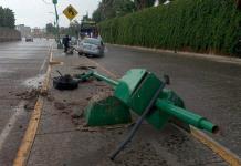 Aparatoso choque en bulevar Río Santiago tras reapertura