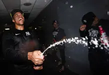 Yankees se clasifican a los playoffs con victoria sobre Marineros