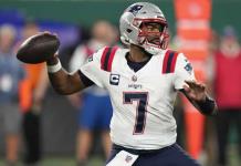 Mayo elige a Jacoby Brissett como quarterback titular de los Patriots