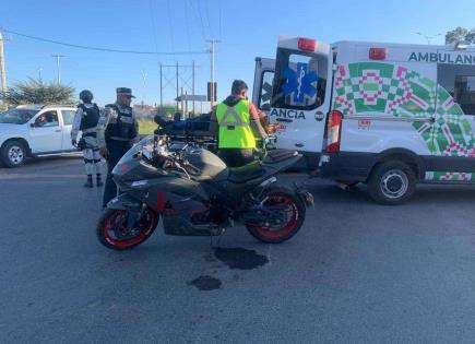 Motociclista lesionado por choque en la carretera a Río Verde y anillo periférico