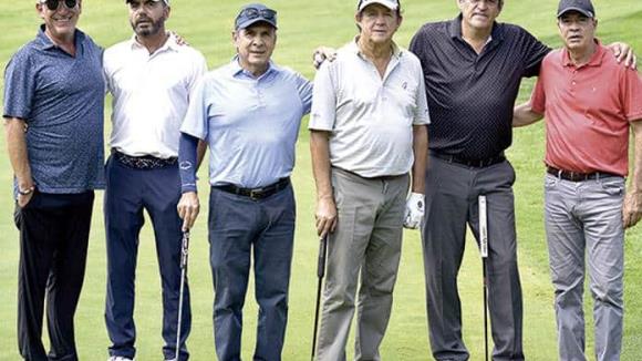 APASIONADOS AL GOLF