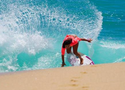 Mexicana, bicampeona mundial de Skimboard