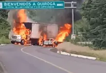 Ataque de grupo criminal en Michoac&aacute;n deja veh&iacute;culos incendiados