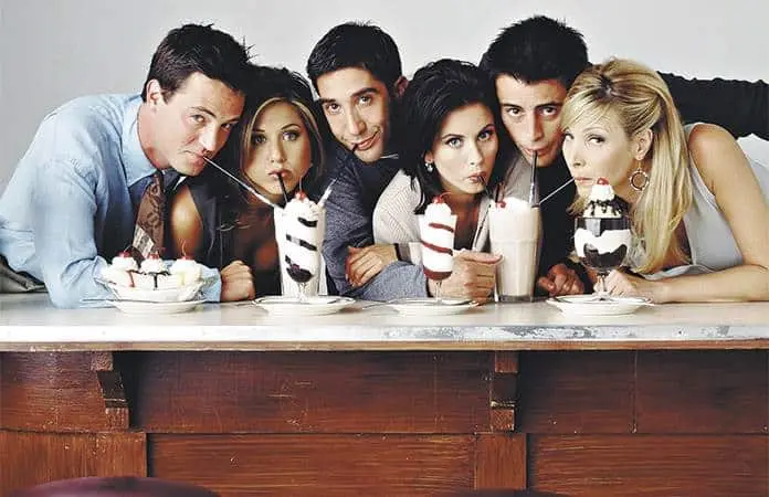 El elenco de Friends honra la memoria de Matthew Perry con un emotivo homenaje