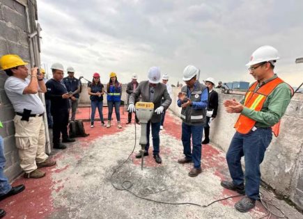 Inicio de Demolición de Edificio Ilegal en Iztacalco