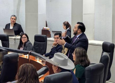 Chocan diputados por toma de protesta a Marcelino Rivera