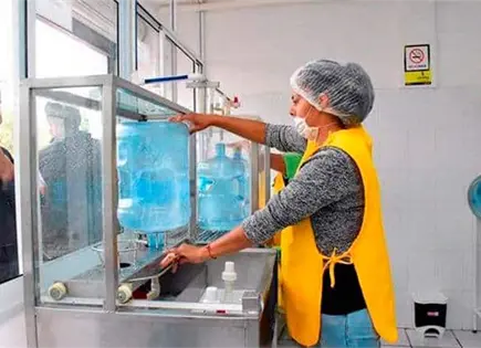 CEA cuestiona desaparici&oacute;n de purificadoras en la capital