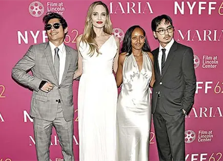 Hijo adoptivo de Angelina Jolie cambia apellido y omite Pitt