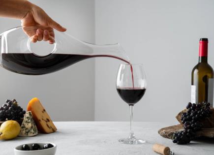 ¿A qué temperatura servir el vino? Claves que debes saber